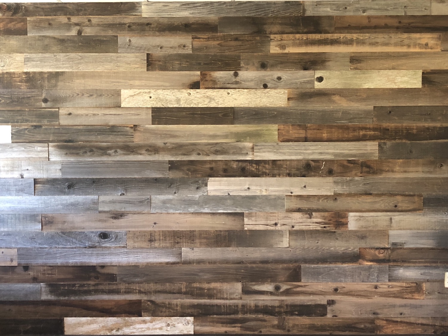 Reclaimed Wood in Designer kitchens